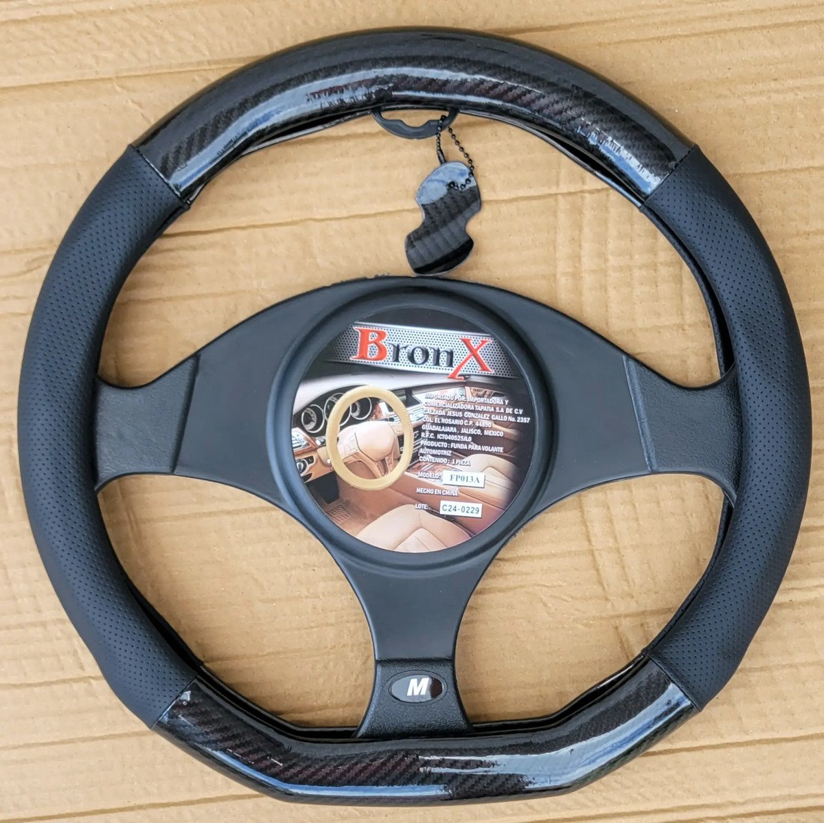 Funda Cubre Volante Versa March Sentra Kicks Altima.. - Imagen 2